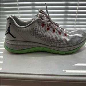 Jordan flight runner 2 gray sneaker size 9